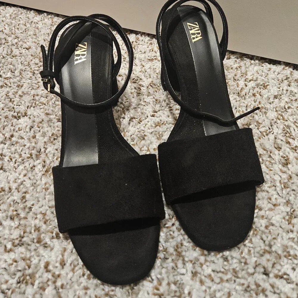 Zara elegant woman's sandals size 7 - Picture 3 of 8